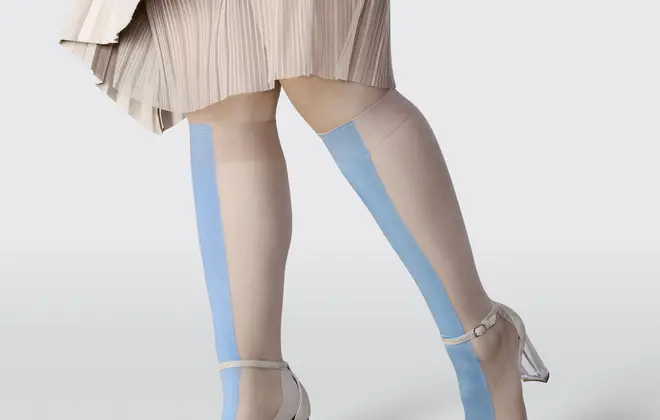 Fabrics tested in our labs receive a garment letter showing they have met LYCRA® brand performance standards. 